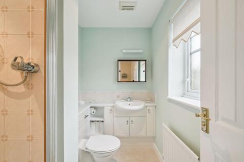 Bedroom One En Suite