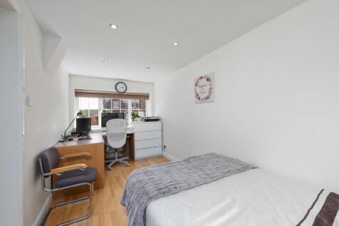 Garage Conversion / Family Room