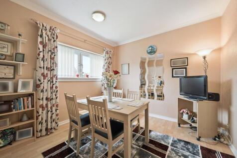 Bedroom Two / Dining Area
