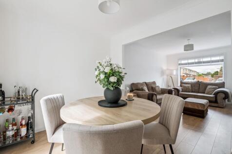 Dining Room / Lounge