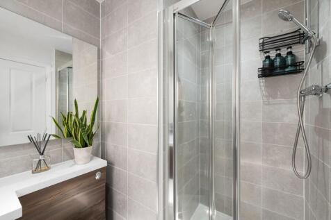 Bedroom One En Suite