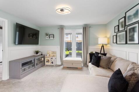 Lounge / Dining Room