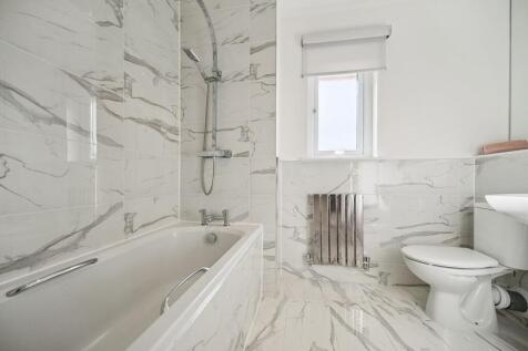 Upstairs Bathroom
