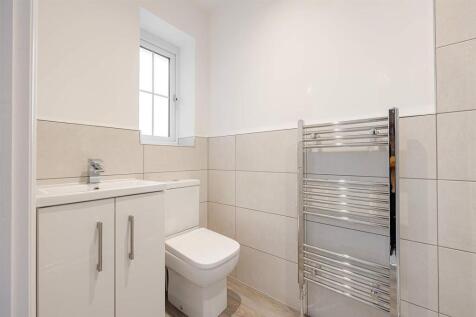 Bedroom One En-Suite