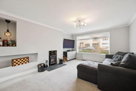 Lounge / Dining Room