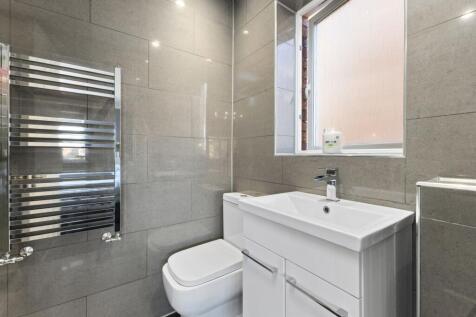 Bedroom One En Suite