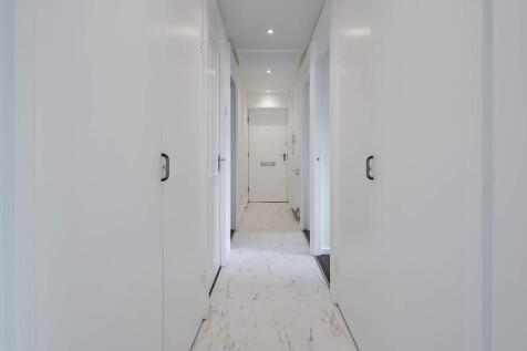 Front entrance hallway