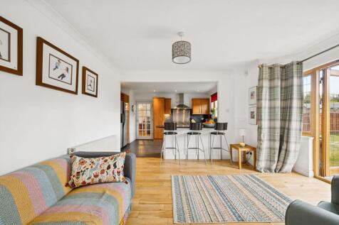 Kitchen/Living/Dining Area