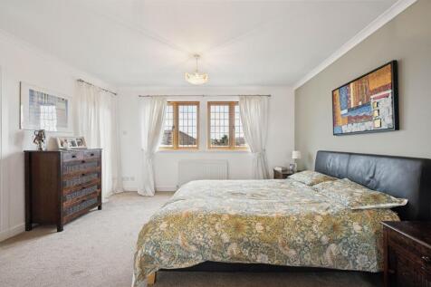 Principal Bedroom Suite