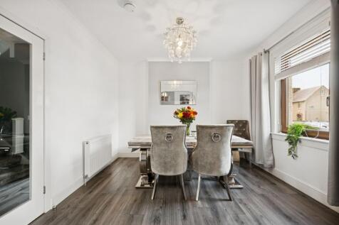 Lounge / Dining Room