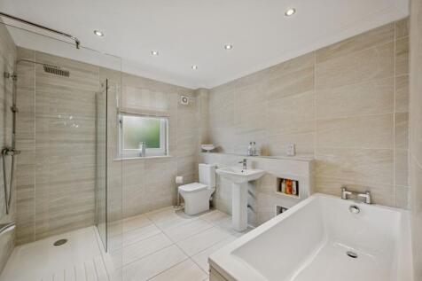 Four Piece Family Bathroom