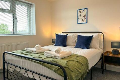 Double bedroom 