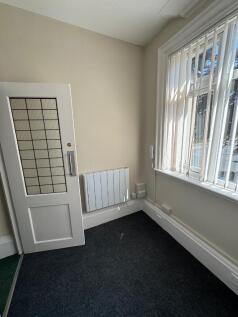 Suite 8