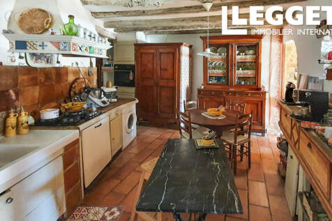 Property Image 4