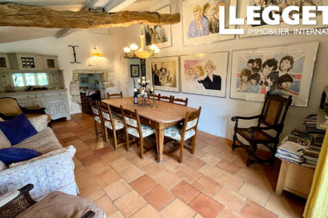 Property Image 4