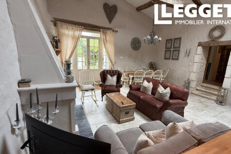 Property Image 4