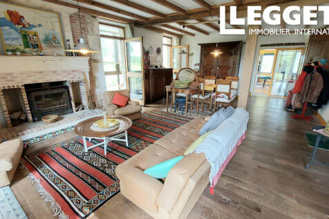 Property Image 4
