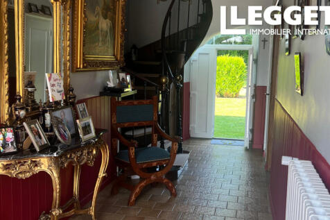 Property Image 4