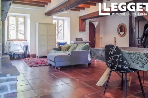 Property Image 4