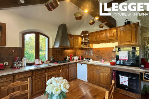 Property Image 4