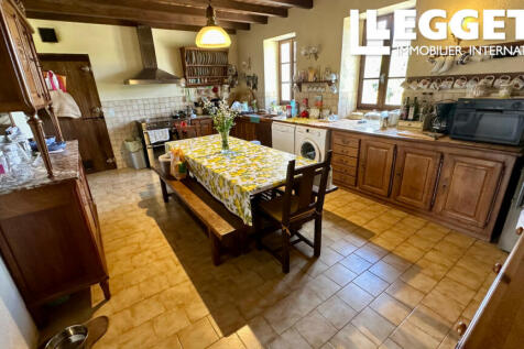 Property Image 4