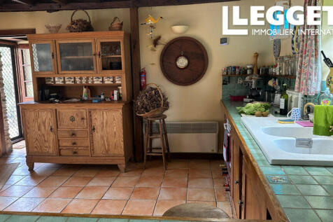 Property Image 4