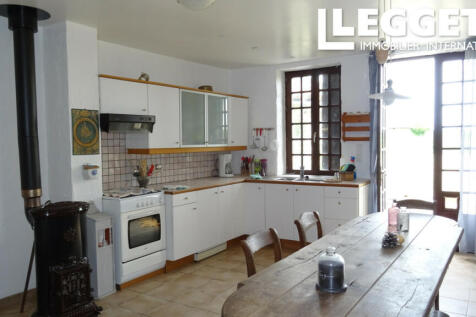 Property Image 4