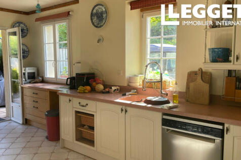Property Image 4