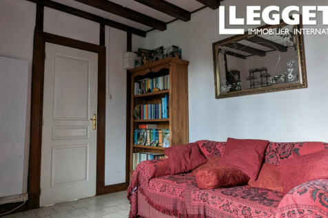 Property Image 4