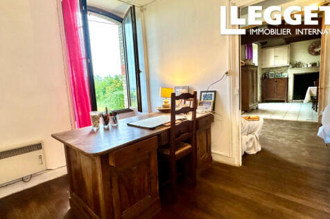 Property Image 8