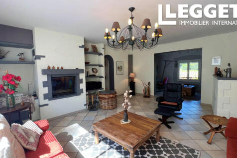 Property Image 4