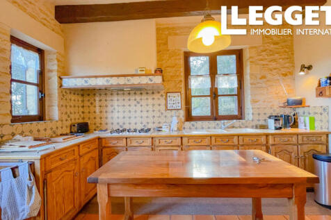 Property Image 8