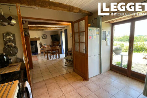 Property Image 4