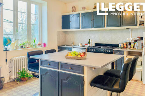 Property Image 4