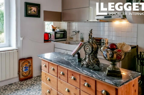 Property Image 4