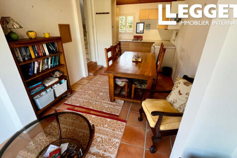 Property Image 4