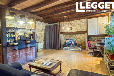 Property Image 4