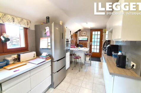 Property Image 4