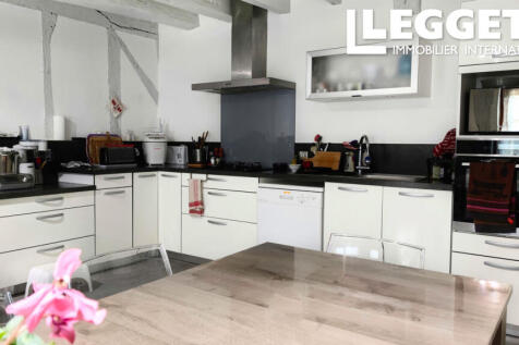 Property Image 4