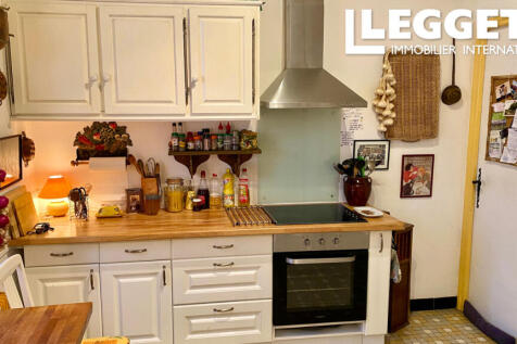 Property Image 4