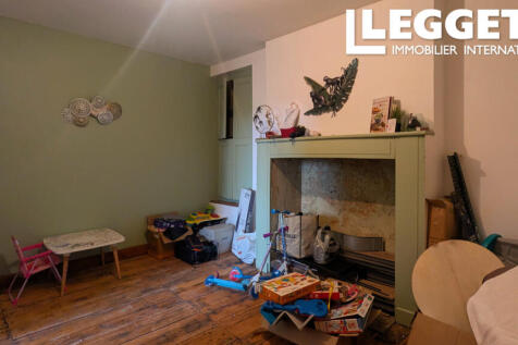 Property Image 4