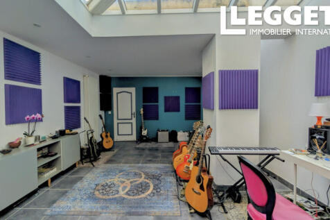 Property Image 6