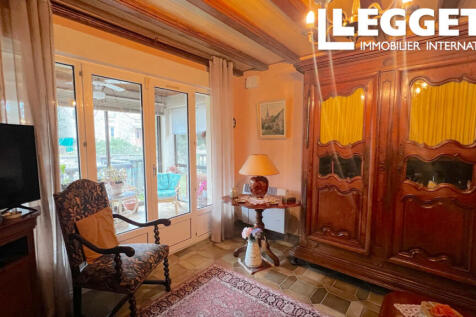 Property Image 4