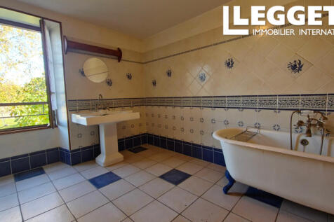 Property Image 9