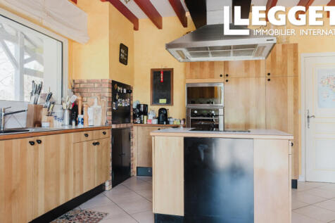Property Image 4