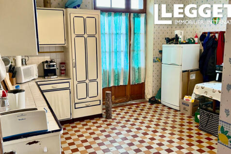 Property Image 4