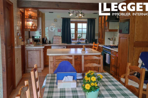 Property Image 4