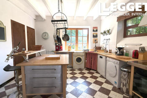 Property Image 6