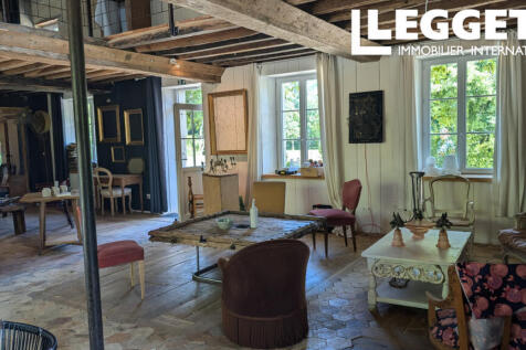 Property Image 4