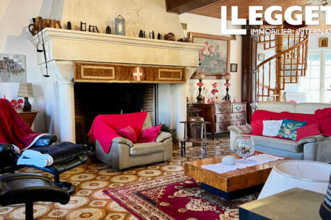 Property Image 9